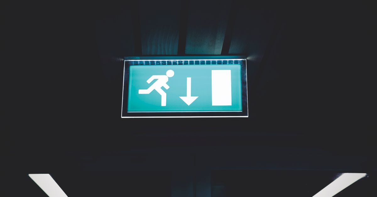 After a Break-In: Emergency Board-Up and Same-Day Security Steps — A1 Summit Locksmith