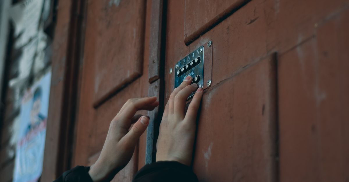 door lock repair home — A1 Summit Locksmith