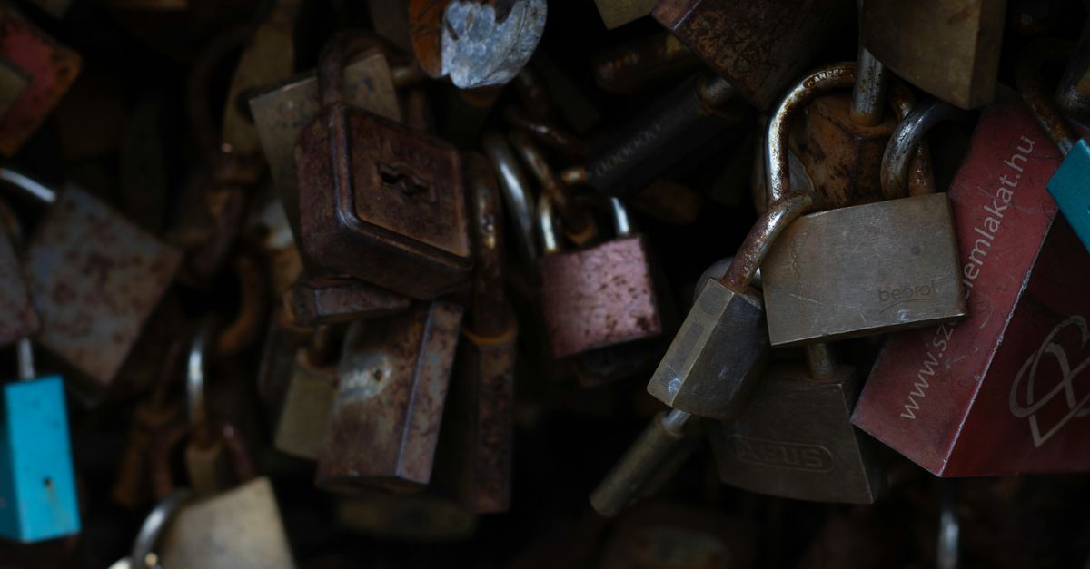 locksmith shop keys — A1 Summit Locksmith