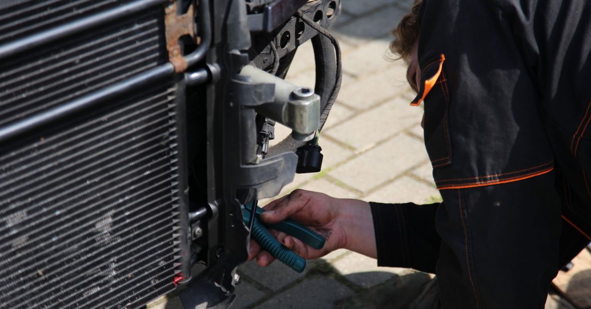 locksmith service technician — A1 Summit Locksmith