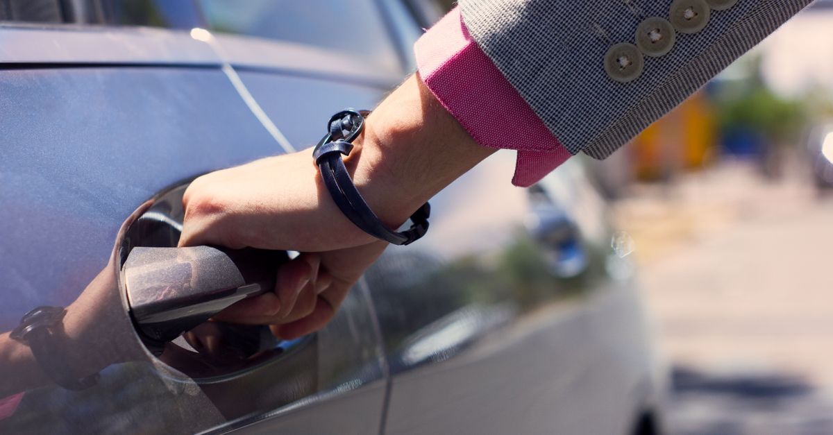 Fast, Damage-Free Car Lockout Service Across Summit — A1 Summit Locksmith